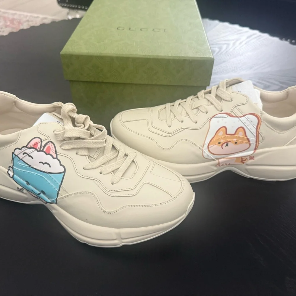 Brand New Gucci(WMNS) Gucci Kawaii Rhyton Leather Sneakers 'Cream White' Size 10